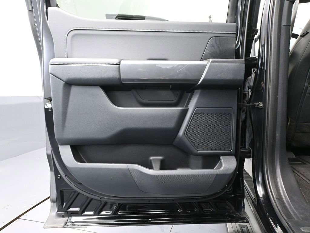 Used 2022 Ford F150 XLT w/ Equipment Group 301A Mid image 38