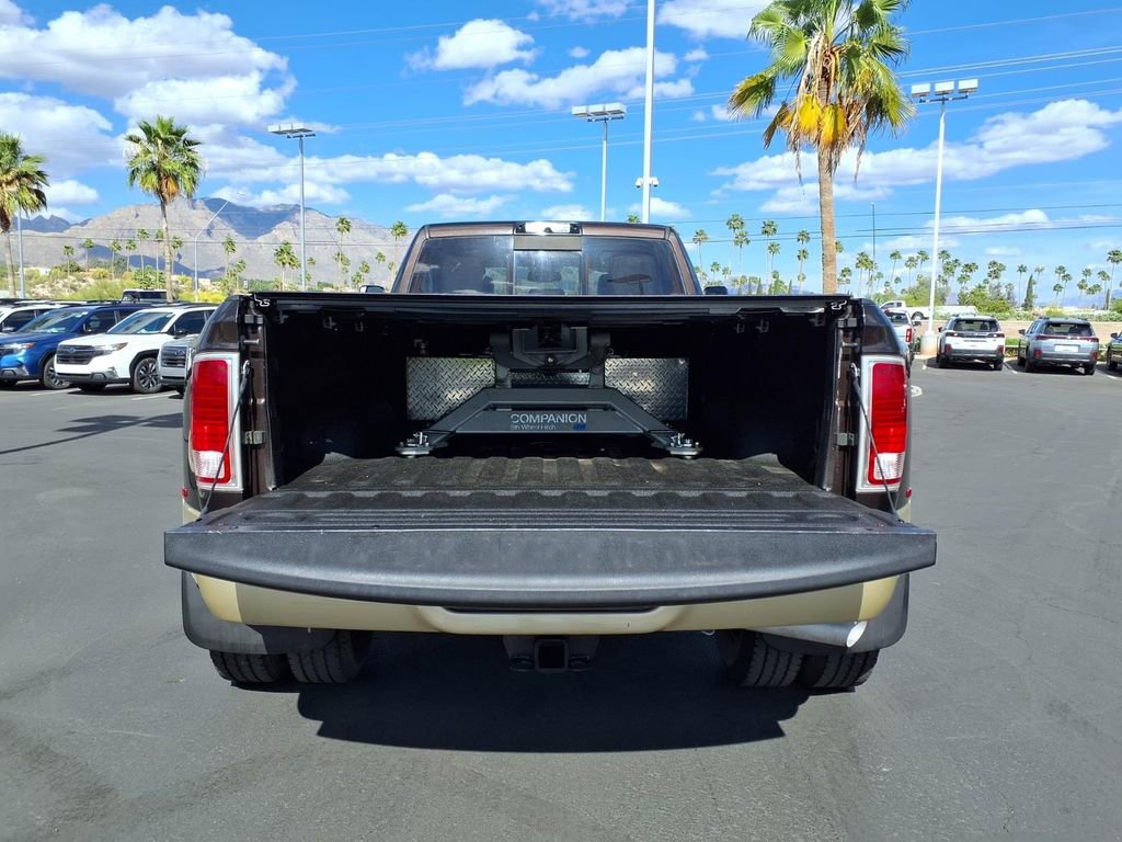 Used 2017 RAM 3500 Laramie Longhorn image 17