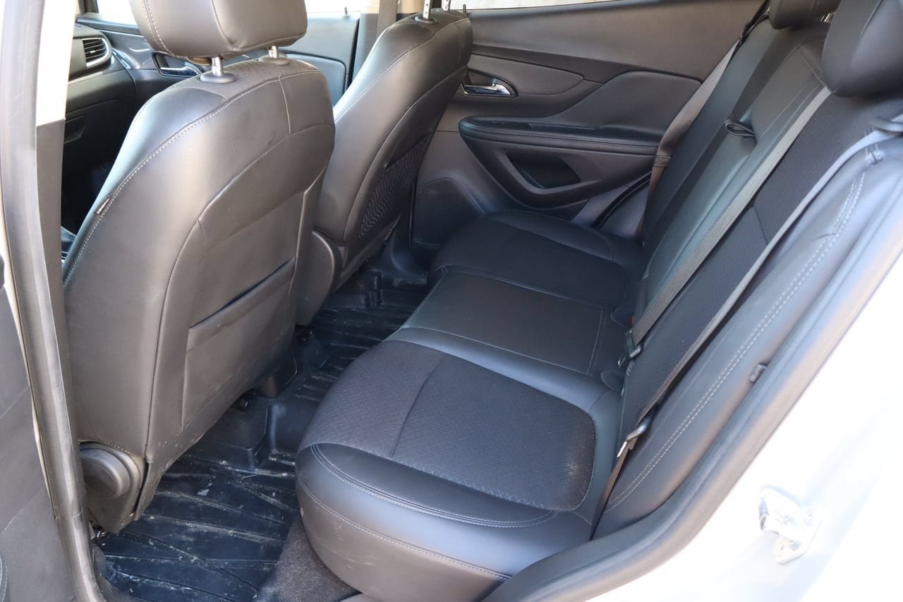 Used 2020 Buick Encore Preferred FWD image 5