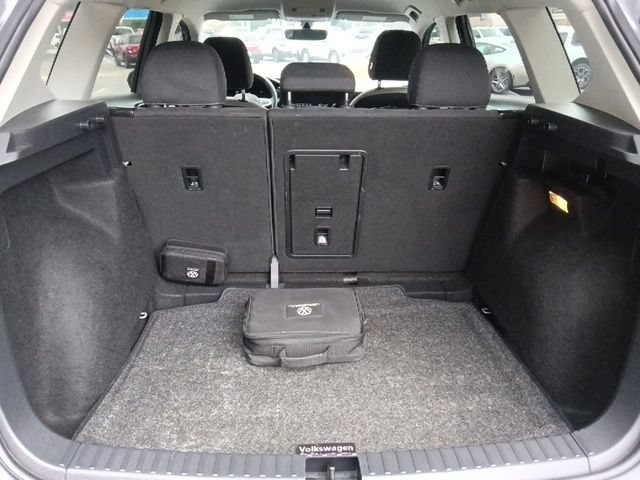 Used 2023 Volkswagen Taos S FWD image 30