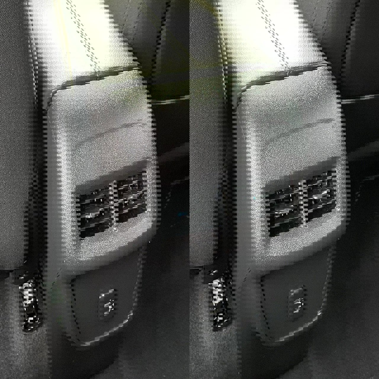 Used 2024 GMC Terrain SLE image 25