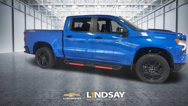 Used 2025 Chevrolet Silverado 1500 LT Trail Boss w/ LT Trail Boss Premium Package image 3