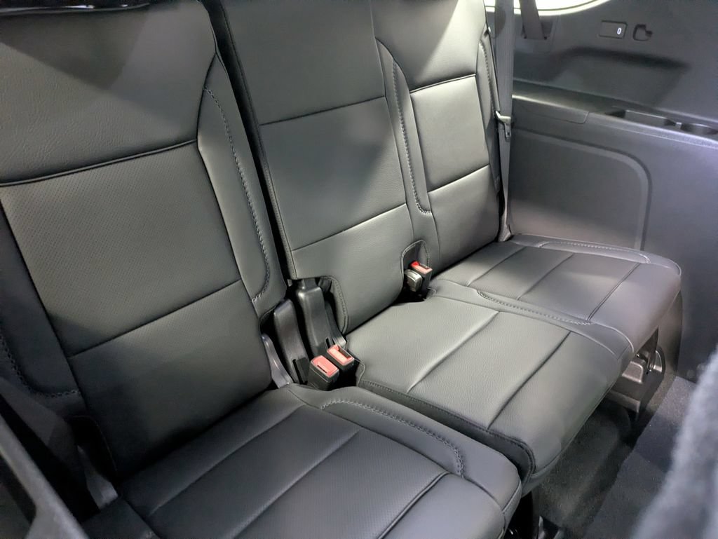 Used 2026 GMC Yukon XL Denali AWD/4WD image 27