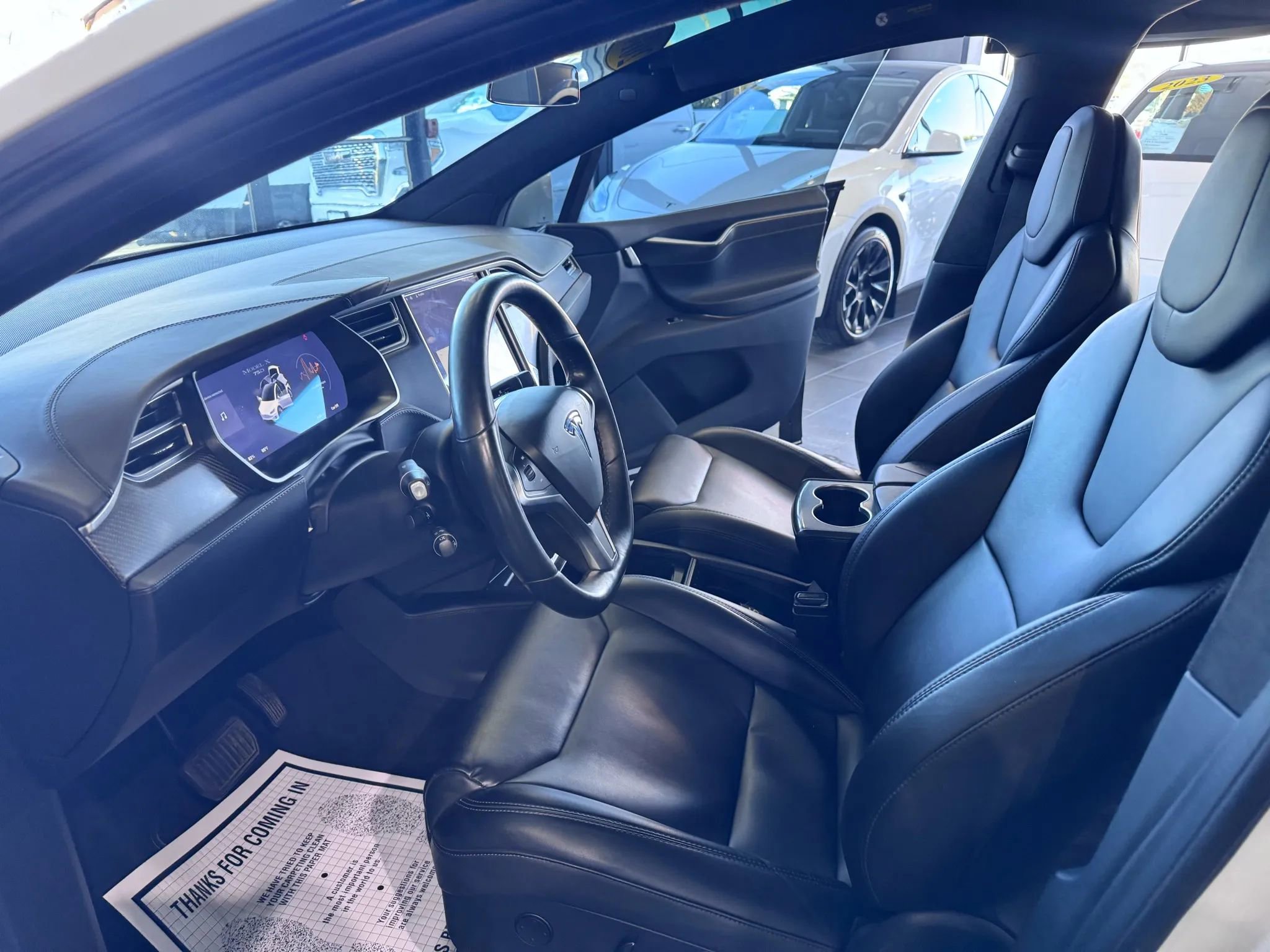 Used 2017 Tesla Model X 75D image 10