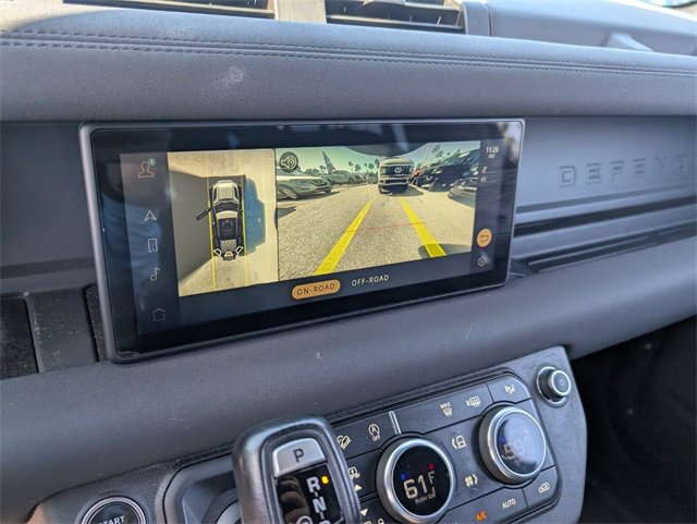 Used 2023 Land Rover Defender 110 X-Dynamic SE image 17