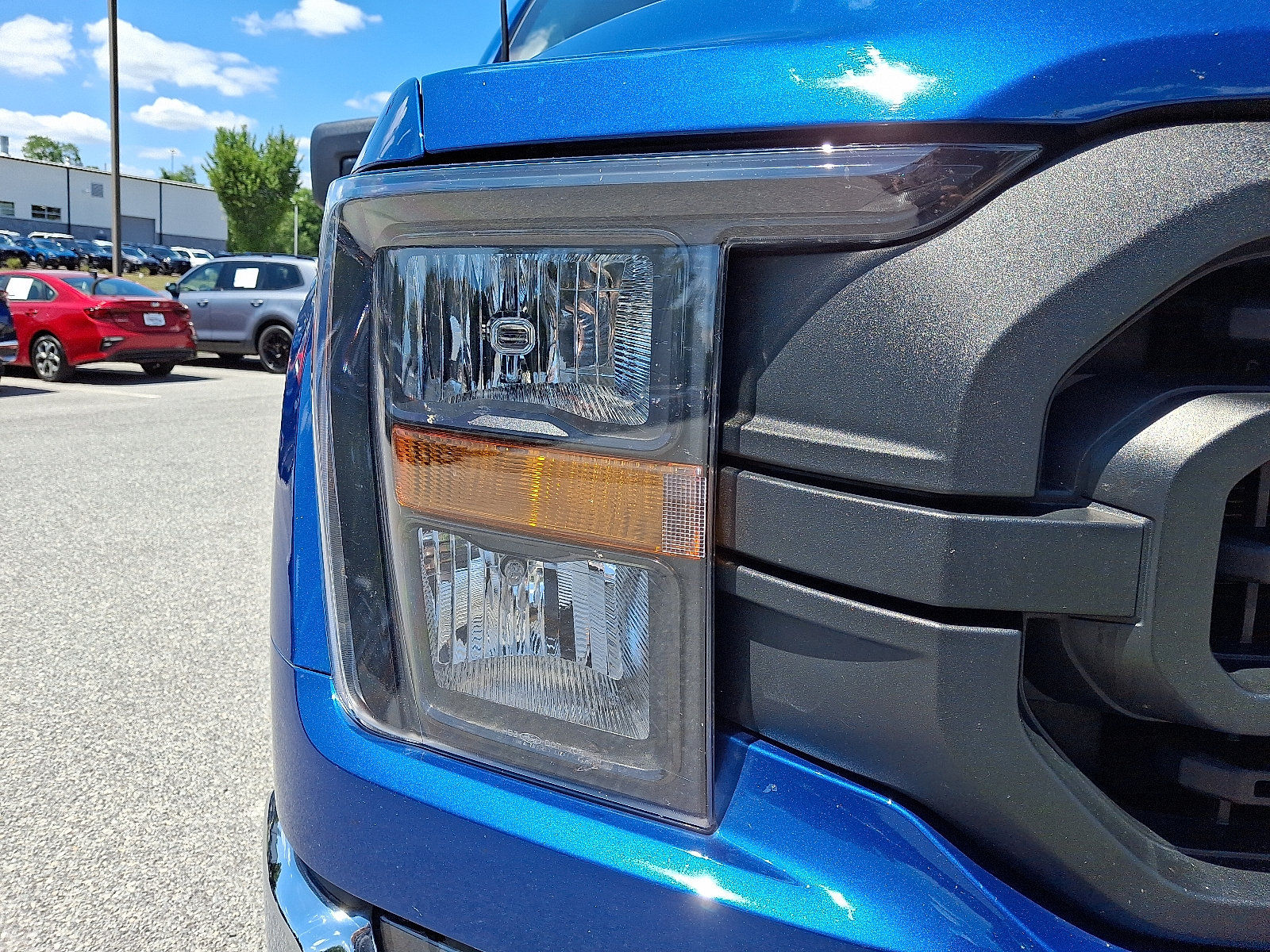 Used 2023 Ford F150 XL w/ XL Chrome Appearance Package AWD/4WD image 9