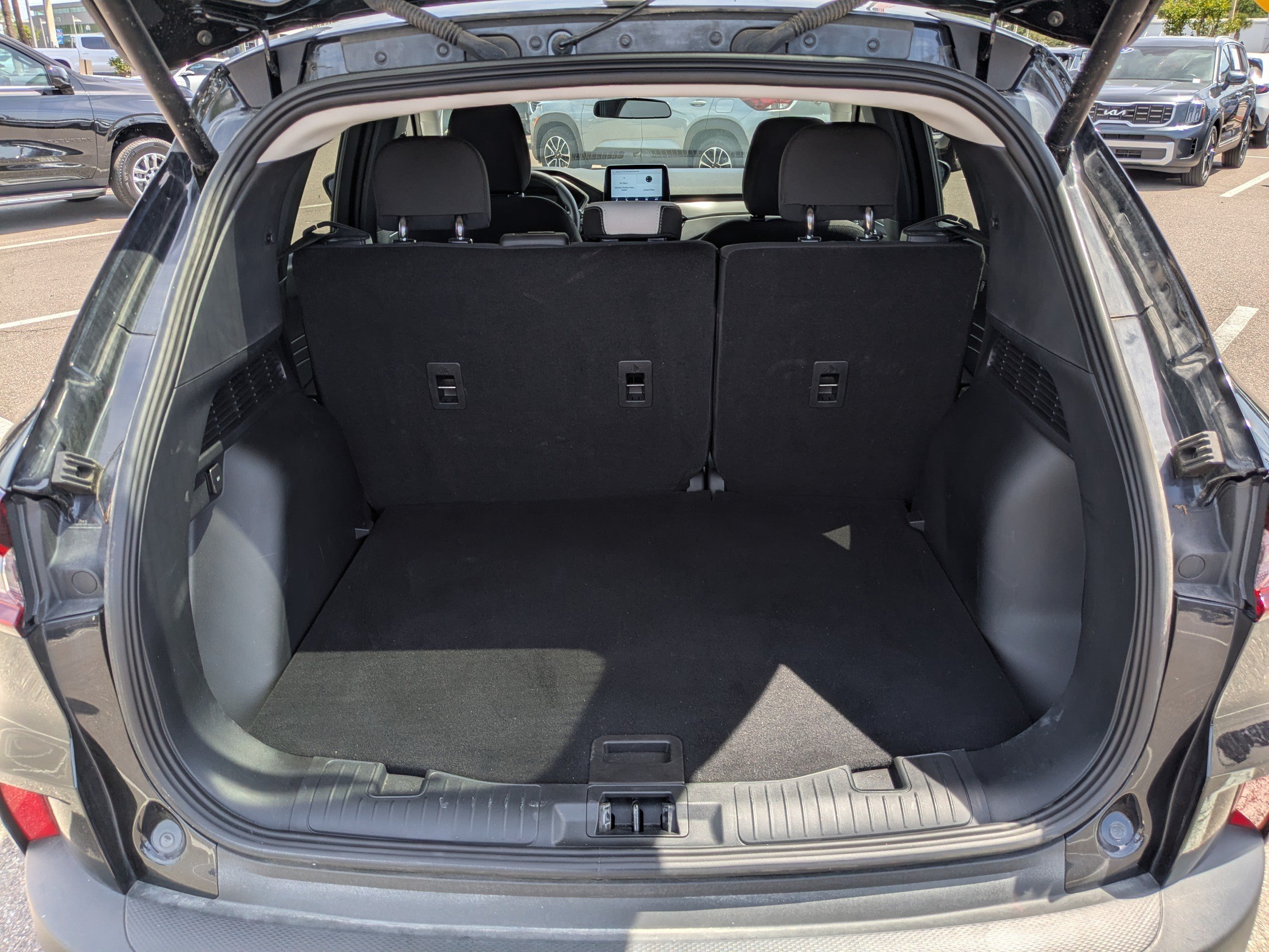 Used 2024 Ford Escape Active FWD image 12