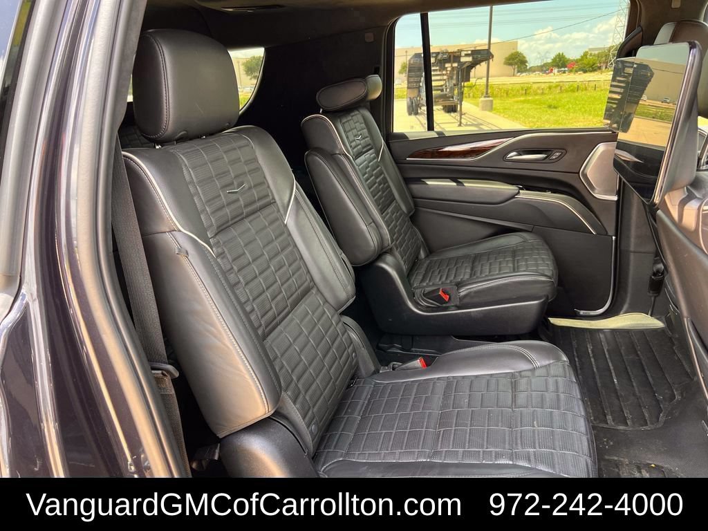 Used 2023 Cadillac Escalade ESV Sport Platinum AWD/4WD image 74