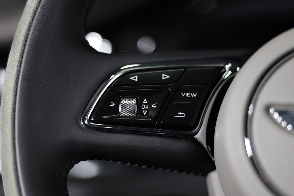 Used 2022 Bentley Bentayga S V8 image 29