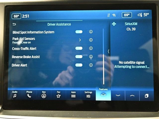 Used 2022 Ford F150 Lariat image 44