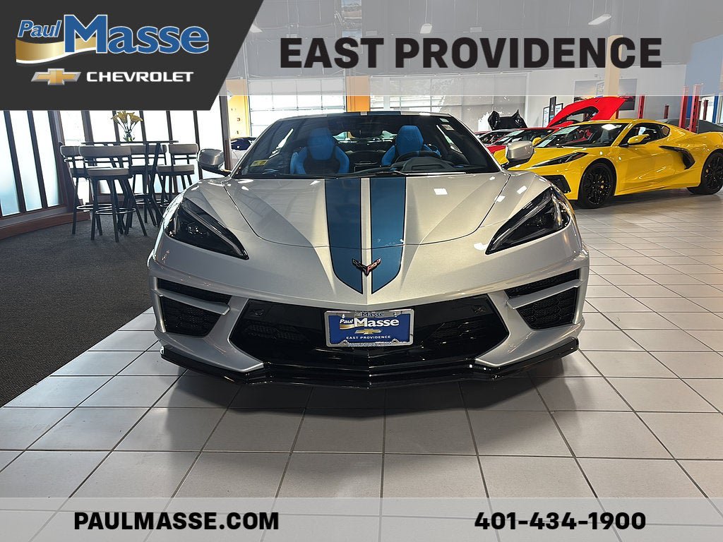 Used 2024 Chevrolet Corvette Stingray Premium Cpe w/ Z51 Performance Package RWD image 2