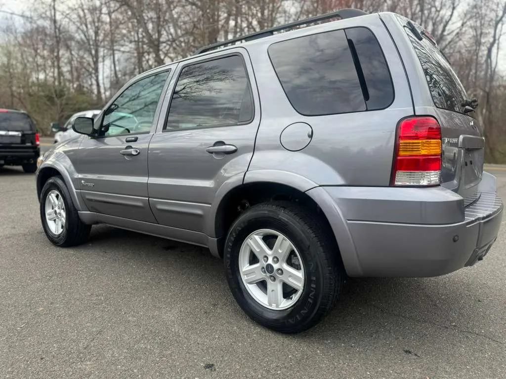 Used 2007 Ford Escape 4WD Hybrid image 6