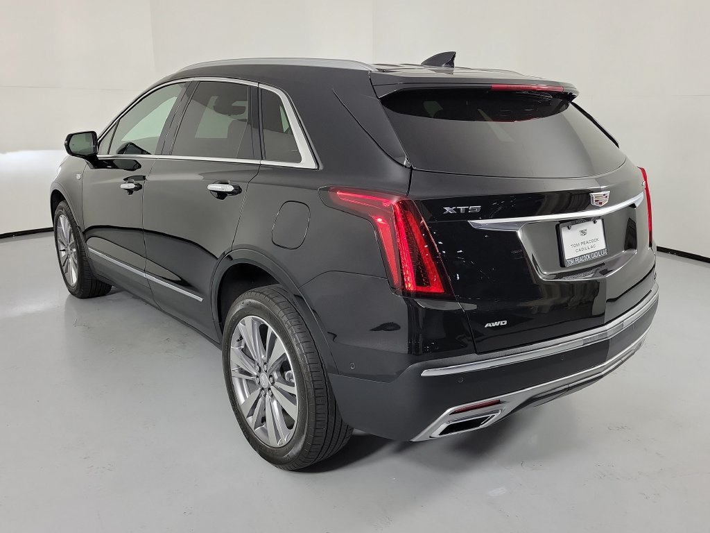 Certified 2024 Cadillac XT5 Premium Luxury w/ Technology Package AWD/4WD image 6