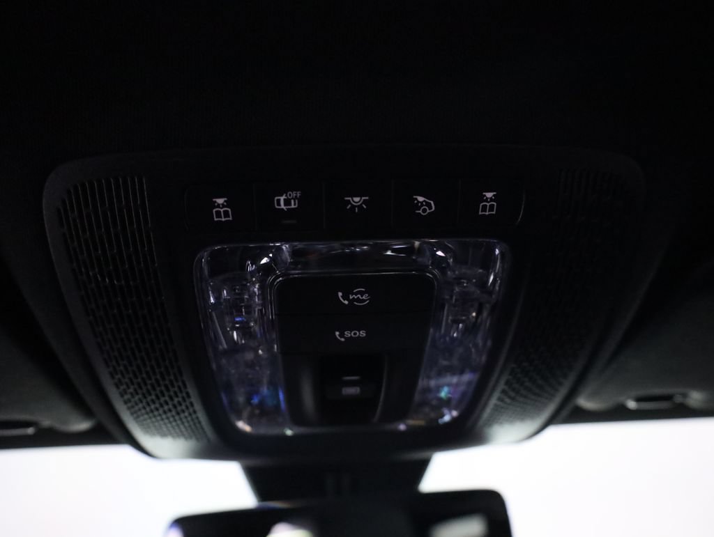 Used 2023 Mercedes-Benz CLA 250 4MATIC image 43