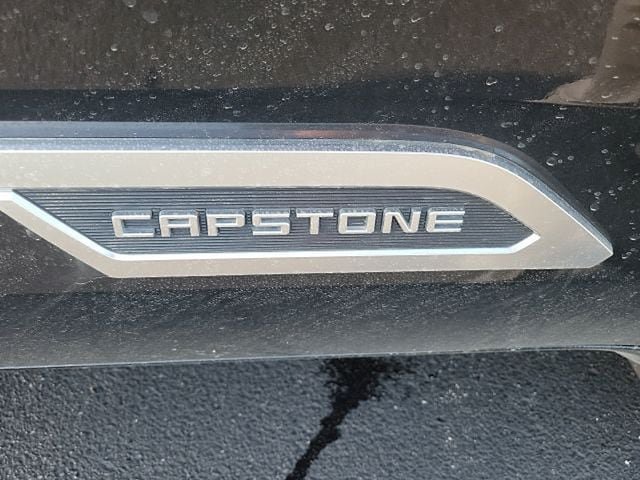 Used 2024 Toyota Sequoia Capstone AWD/4WD image 8