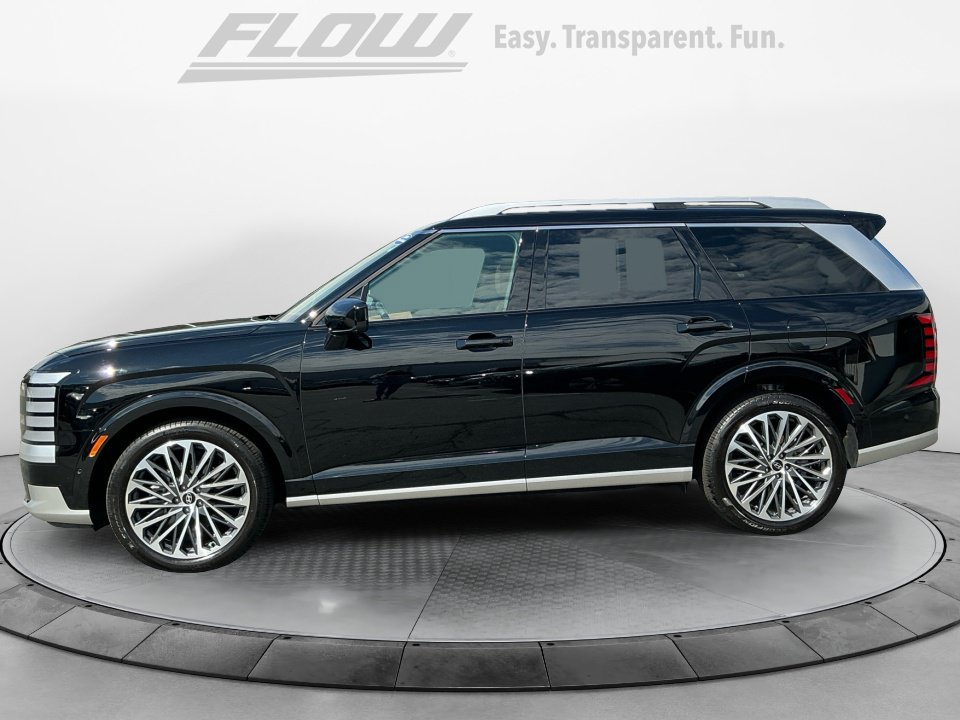 Used 2026 Hyundai Palisade Calligraphy FWD image 5