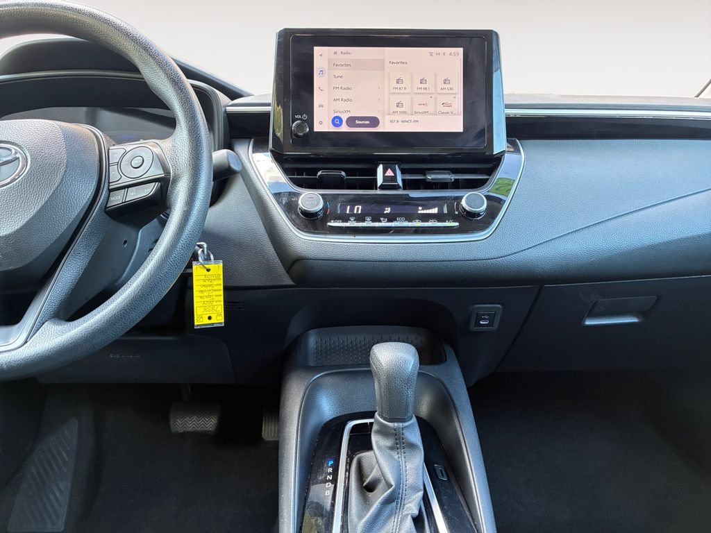 Used 2024 Toyota Corolla LE FWD image 11