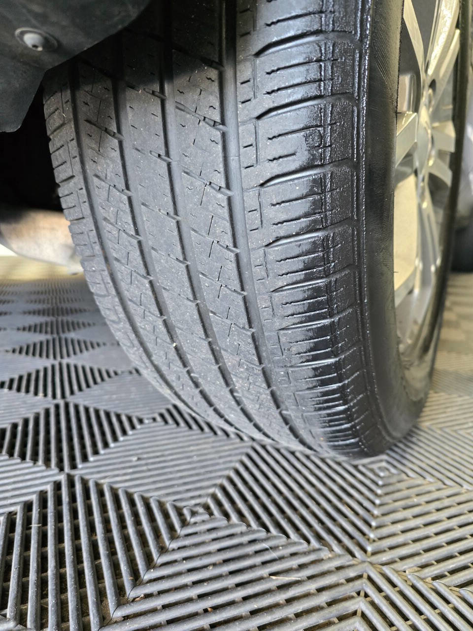 Used 2015 GMC Acadia SLT image 33