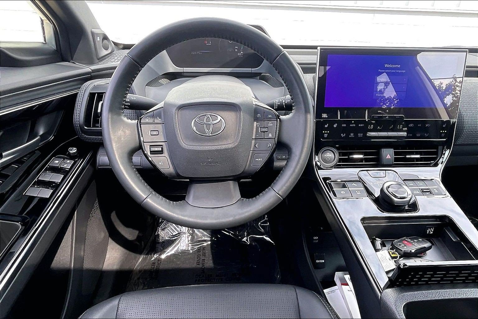 Used 2023 Toyota bZ4X AWD w/ Weather Package image 6
