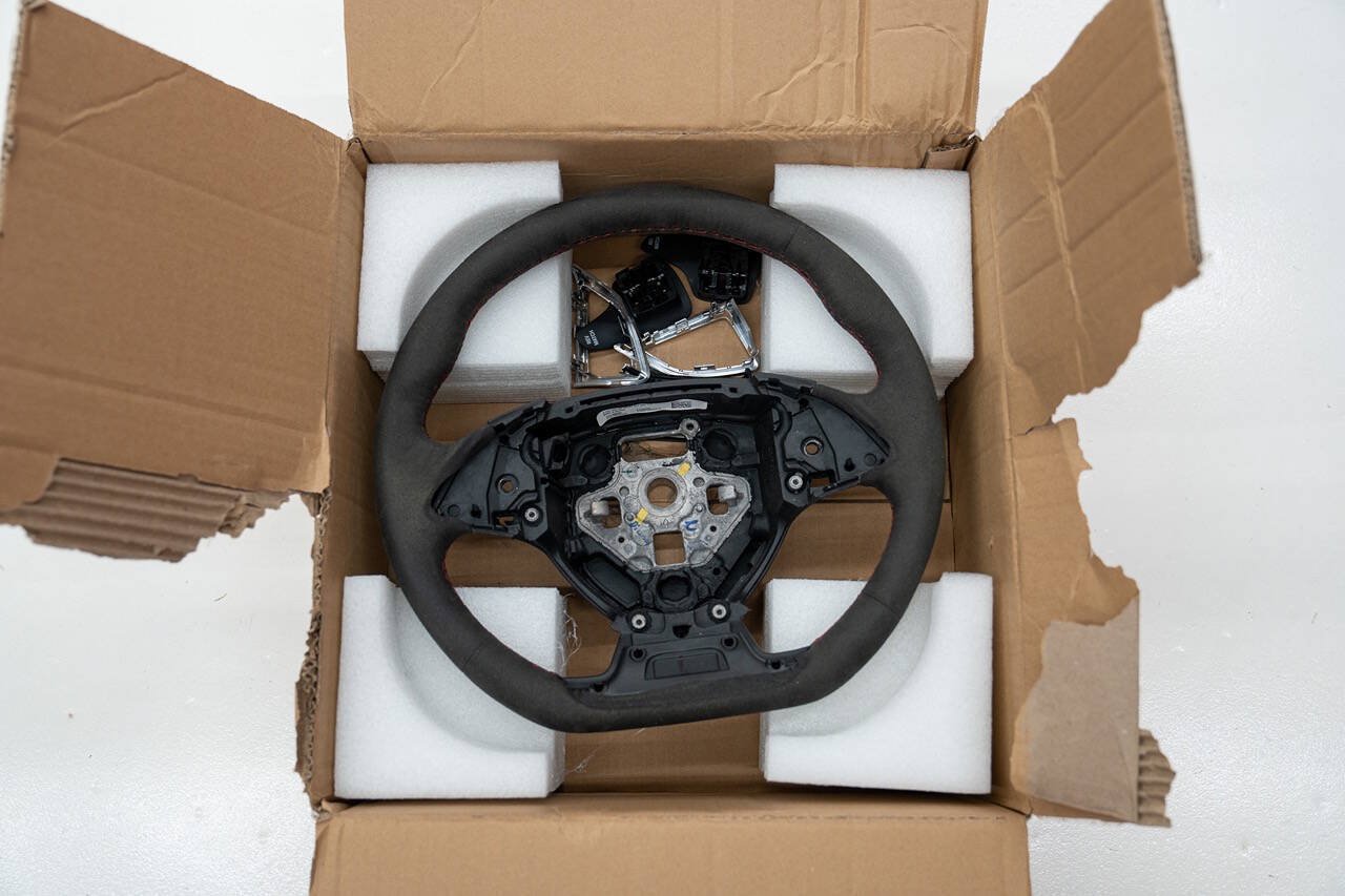 Used 2023 Chevrolet Camaro ZL1 RWD image 76