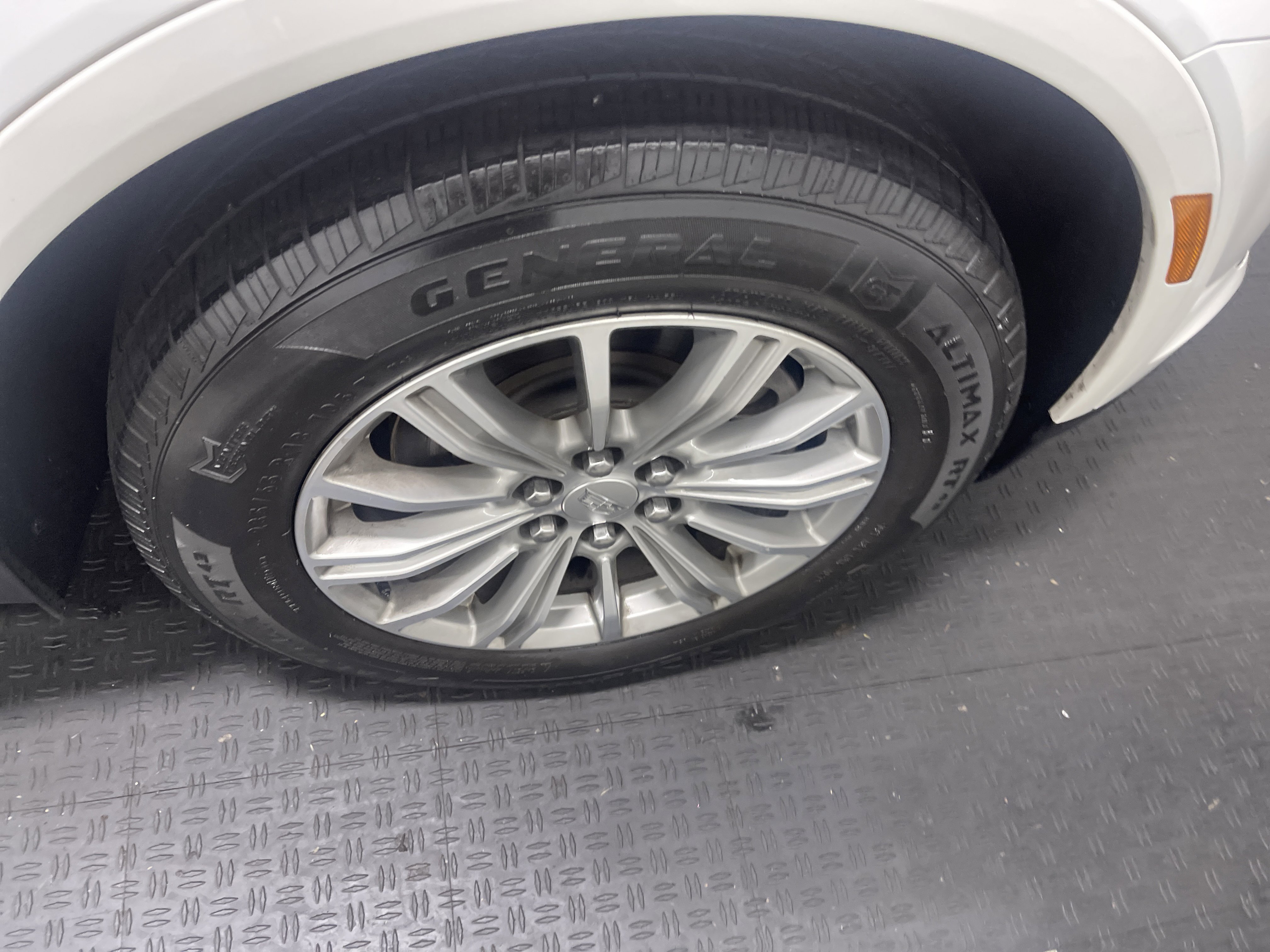 Used 2019 Cadillac XT5 Luxury image 28