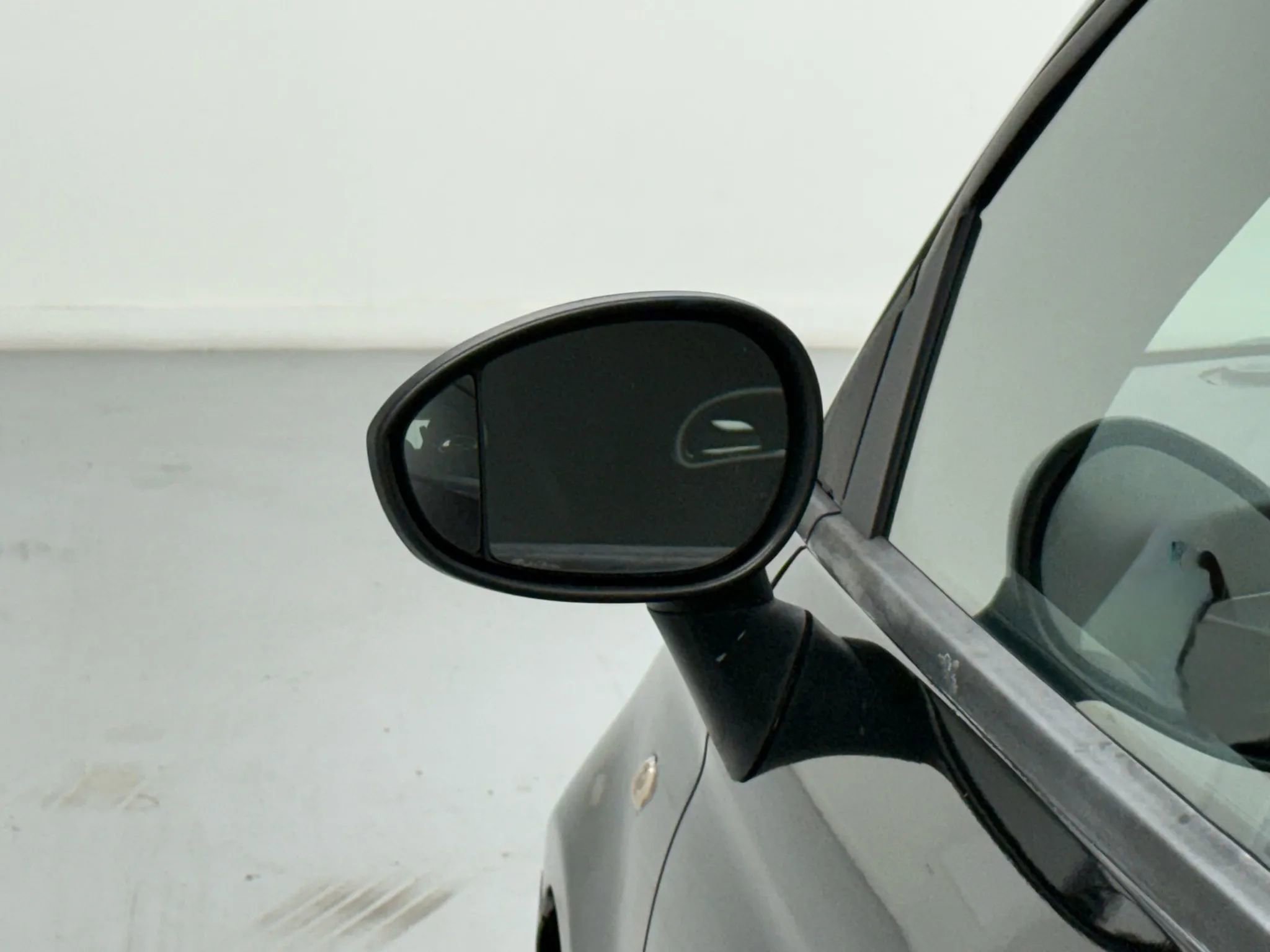 Used 2013 FIAT 500 Abarth image 16