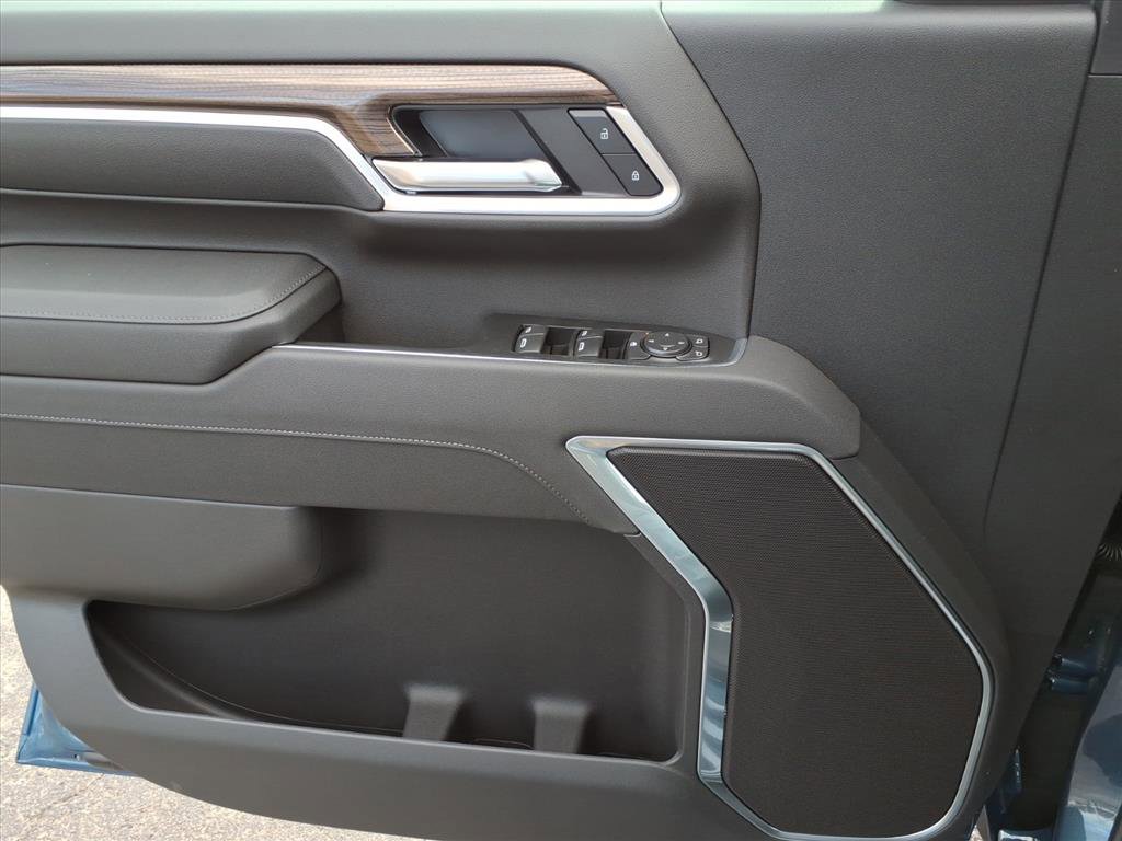 New 2026 Chevrolet Silverado 2500 LT w/ Convenience Package image 13