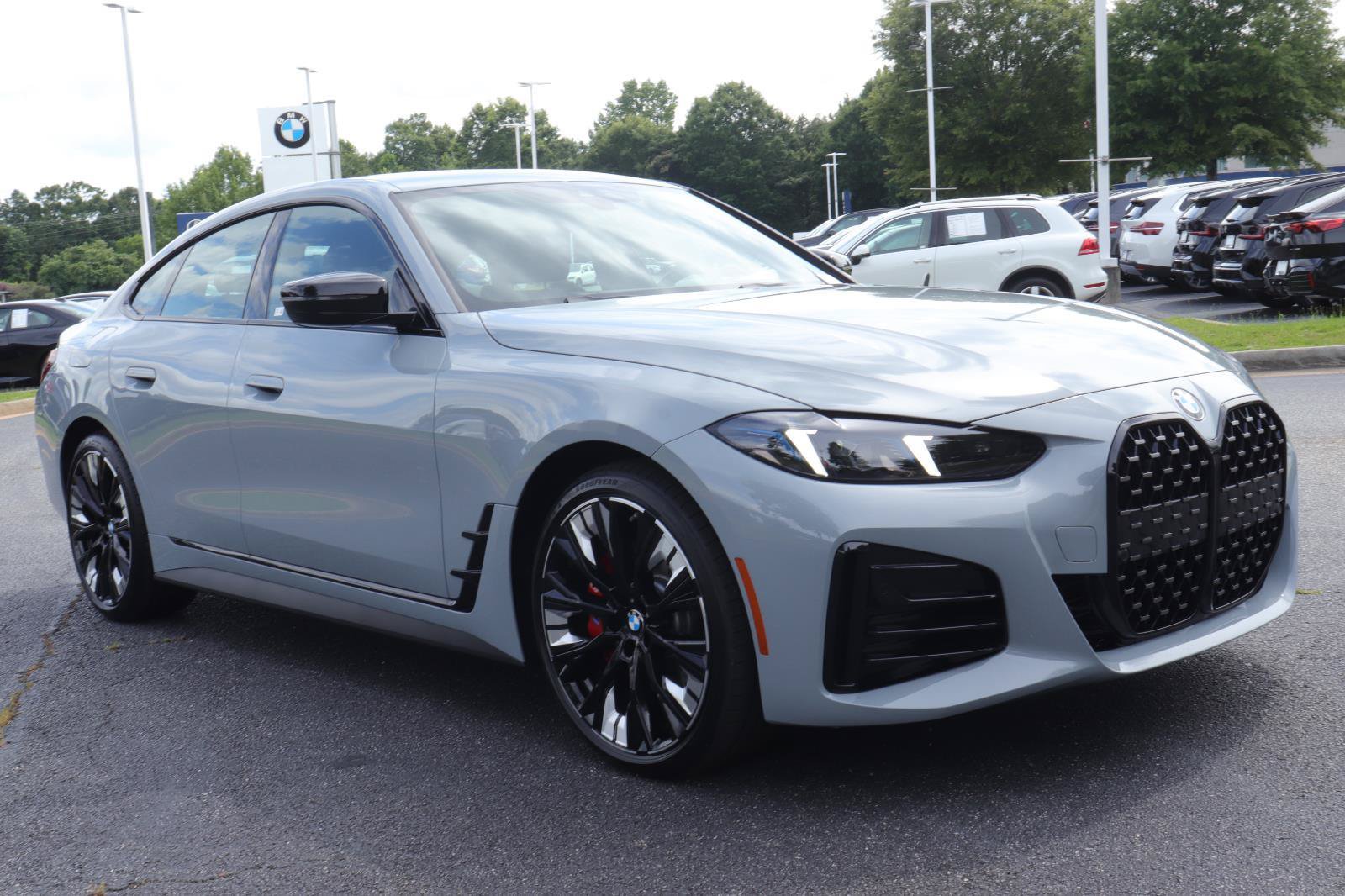 New 2026 BMW 430i w/ M Sport Package RWD image 3
