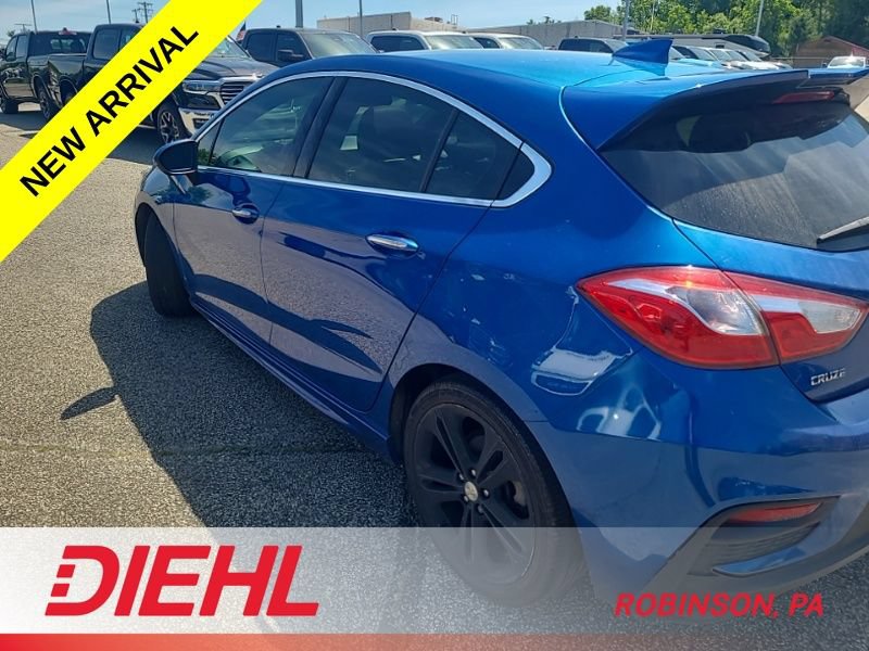 Used 2017 Chevrolet Cruze Premier FWD image 8