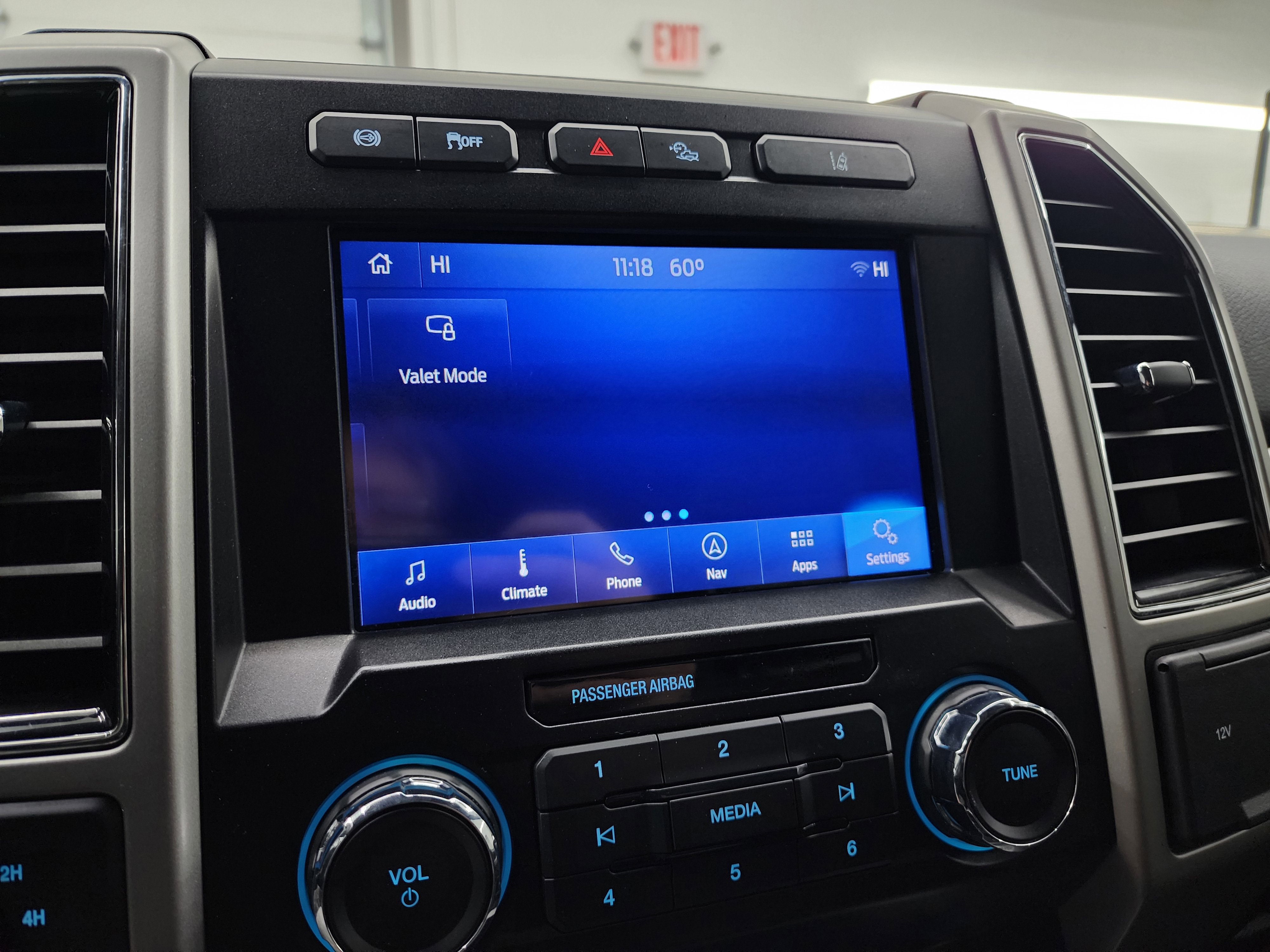 Used 2021 Ford F350 Lariat image 55