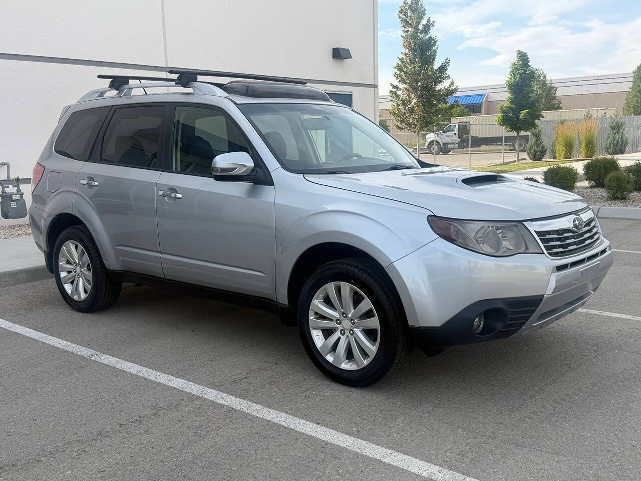 Used 2013 Subaru Forester 2.5XT Touring w/ Popular Pkg 2 AWD/4WD image 18