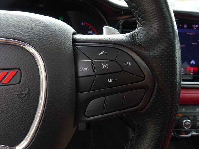 Used 2022 Dodge Durango R/T w/ Blacktop Package AWD/4WD image 23
