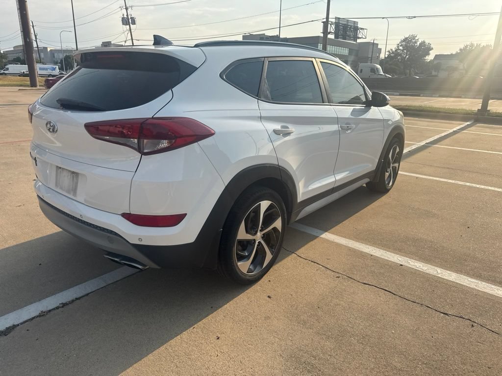 Used 2018 Hyundai Tucson Value FWD image 9