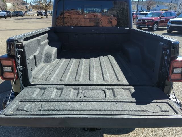 Used 2021 Jeep Gladiator Rubicon w/ LED Lighting Group image 22