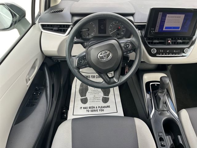 Used 2023 Toyota Corolla LE image 10