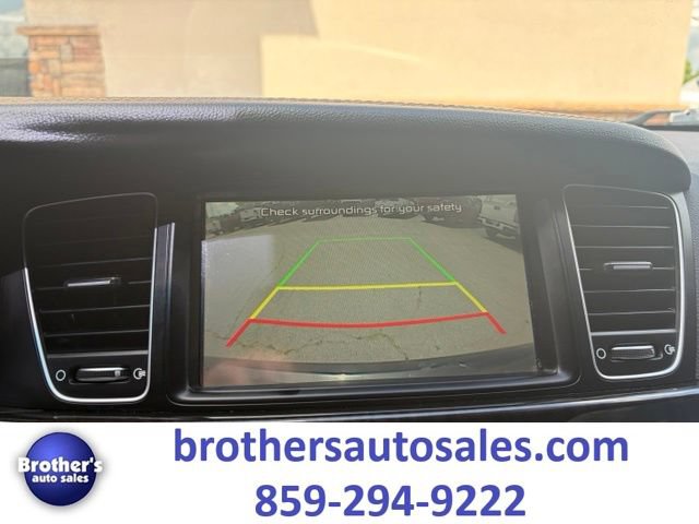 Used 2016 Kia Cadenza Premium FWD image 23