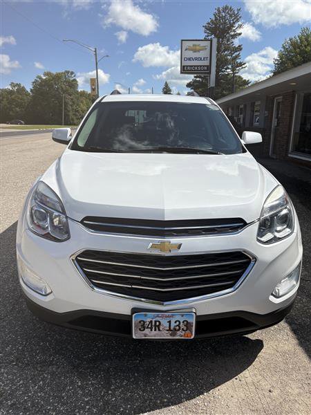 Used 2017 Chevrolet Equinox LT w/ Convenience Package image 3