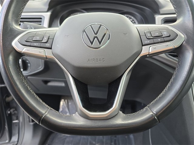 Used 2020 Volkswagen Atlas Cross Sport SE w/ Panoramic Sunroof Package image 34