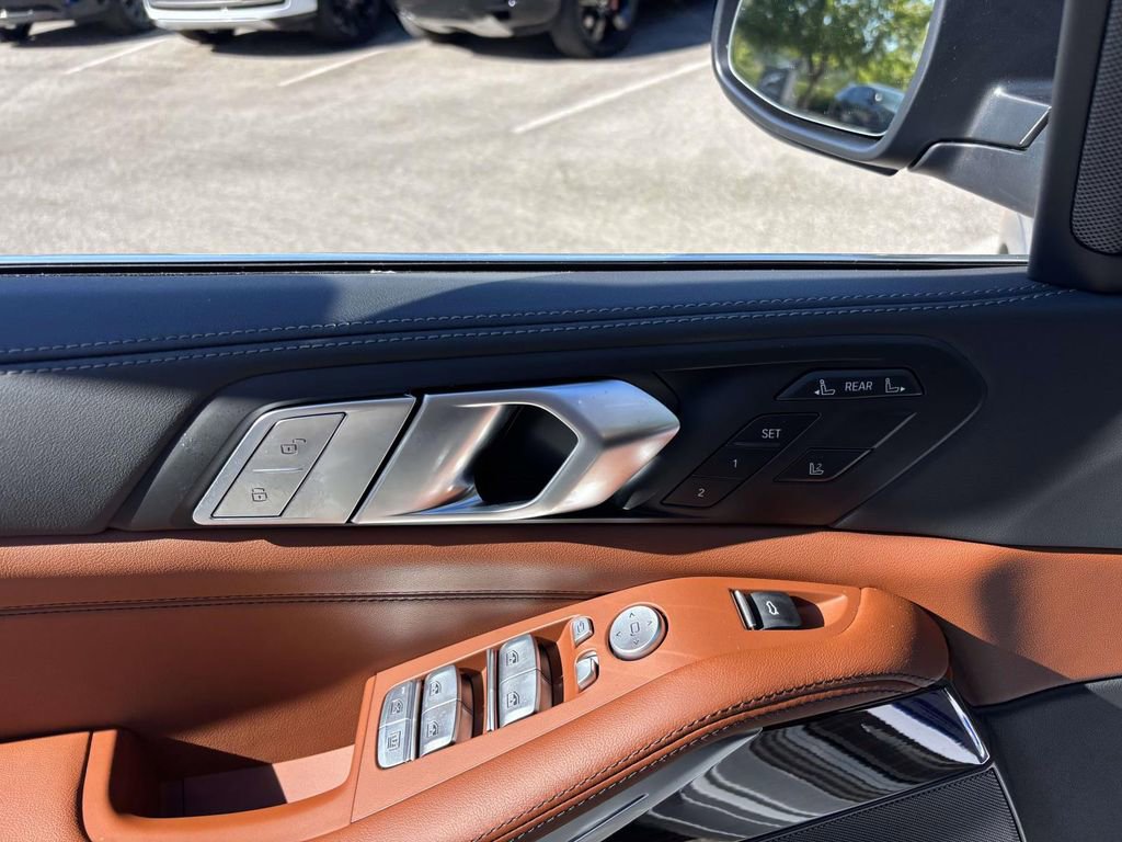 New 2026 BMW X7 xDrive40i image 12