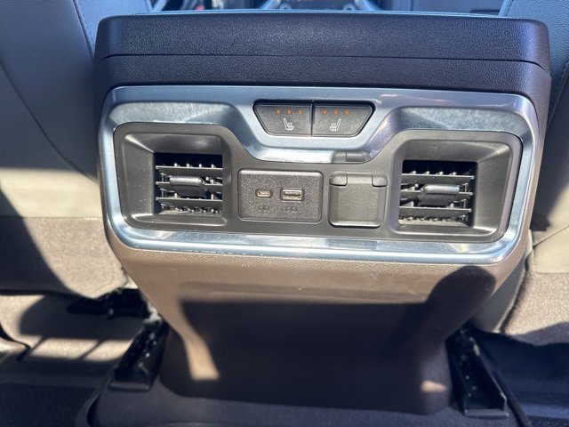 Used 2019 Chevrolet Silverado 1500 LTZ image 24