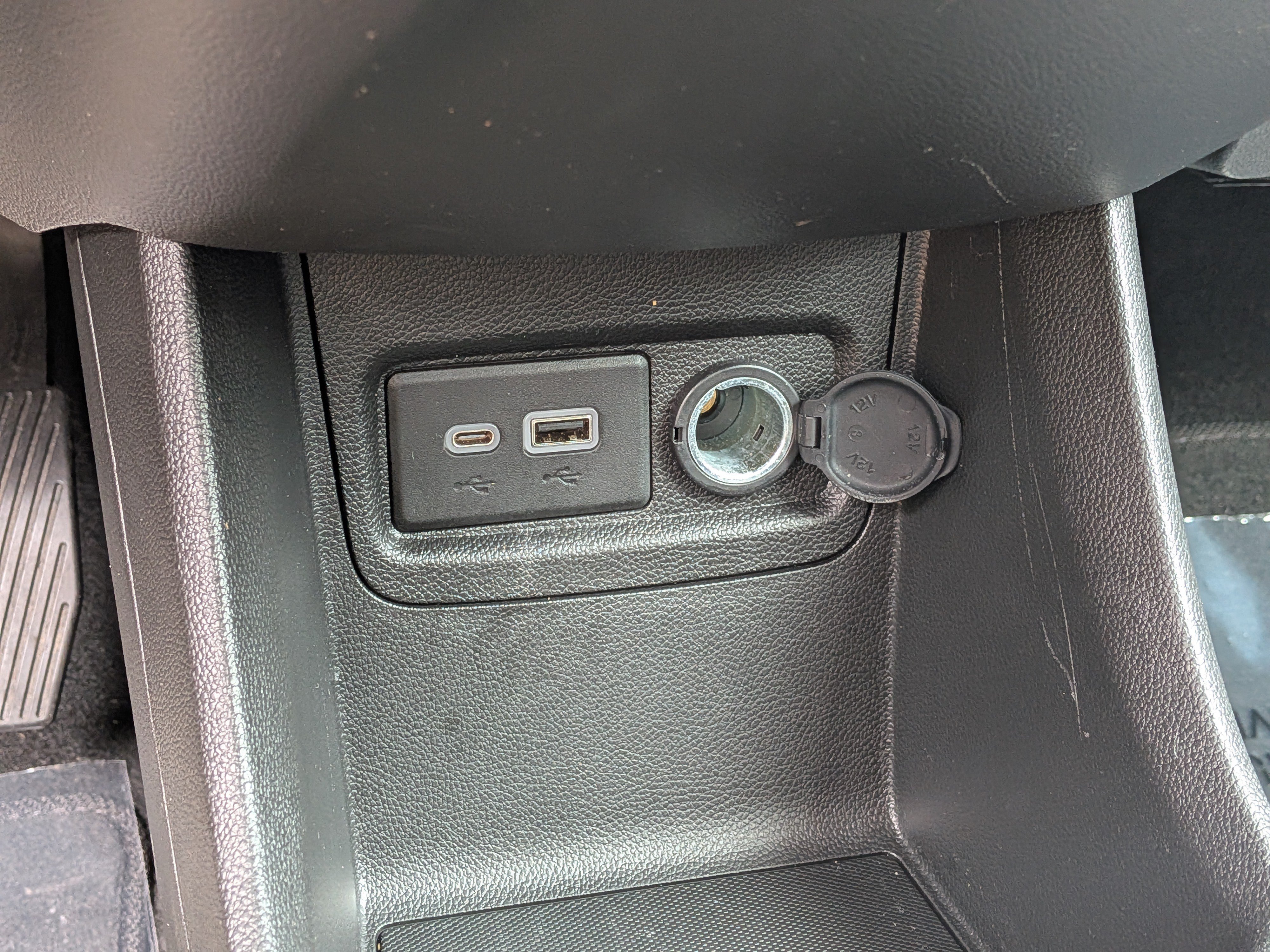 Used 2022 Chevrolet Spark LT FWD image 29