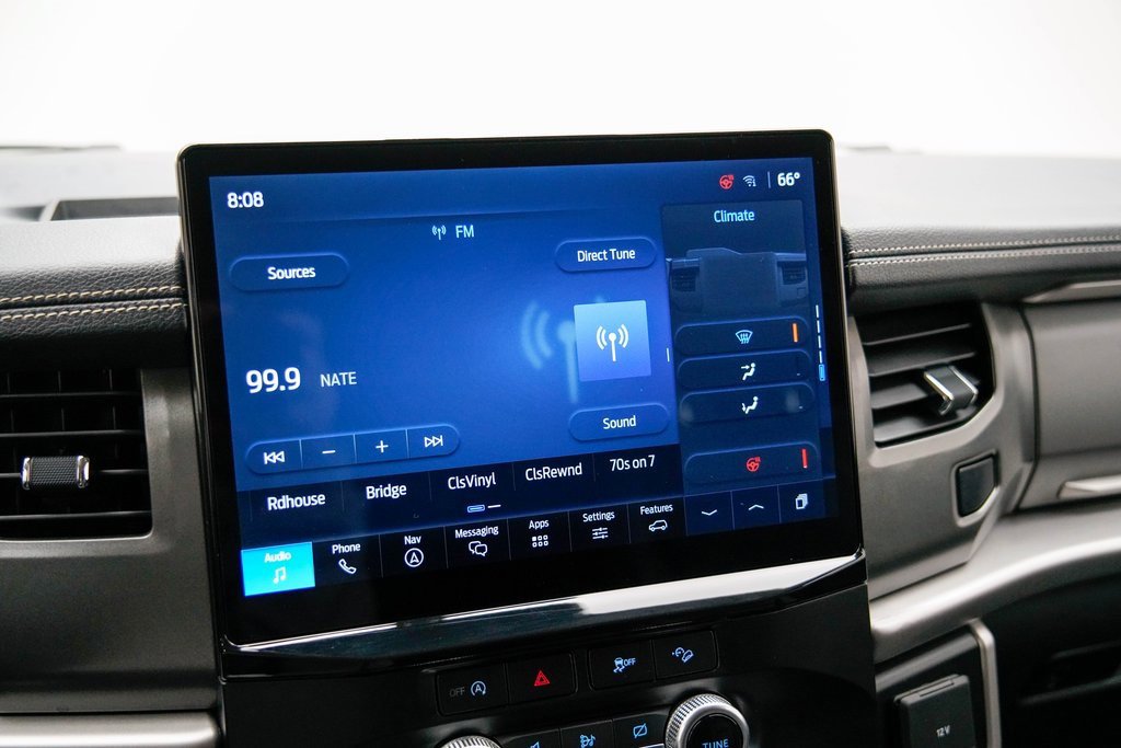 Used 2024 Ford Expedition Max XLT image 28