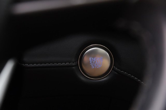 Used 2023 Hyundai Santa Fe SEL w/ Premium Package FWD image 16