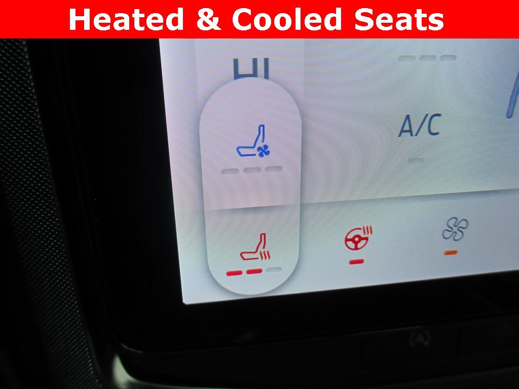 Used 2024 Ford Expedition Limited image 17