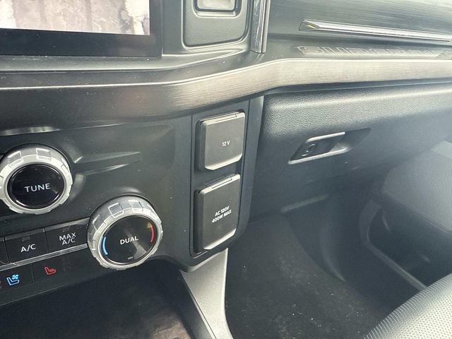 Certified 2023 Ford F250 Lariat w/ Chrome Package AWD/4WD image 31