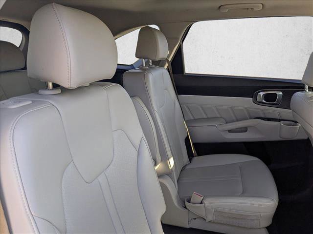 Used 2022 Kia Sorento SX image 19