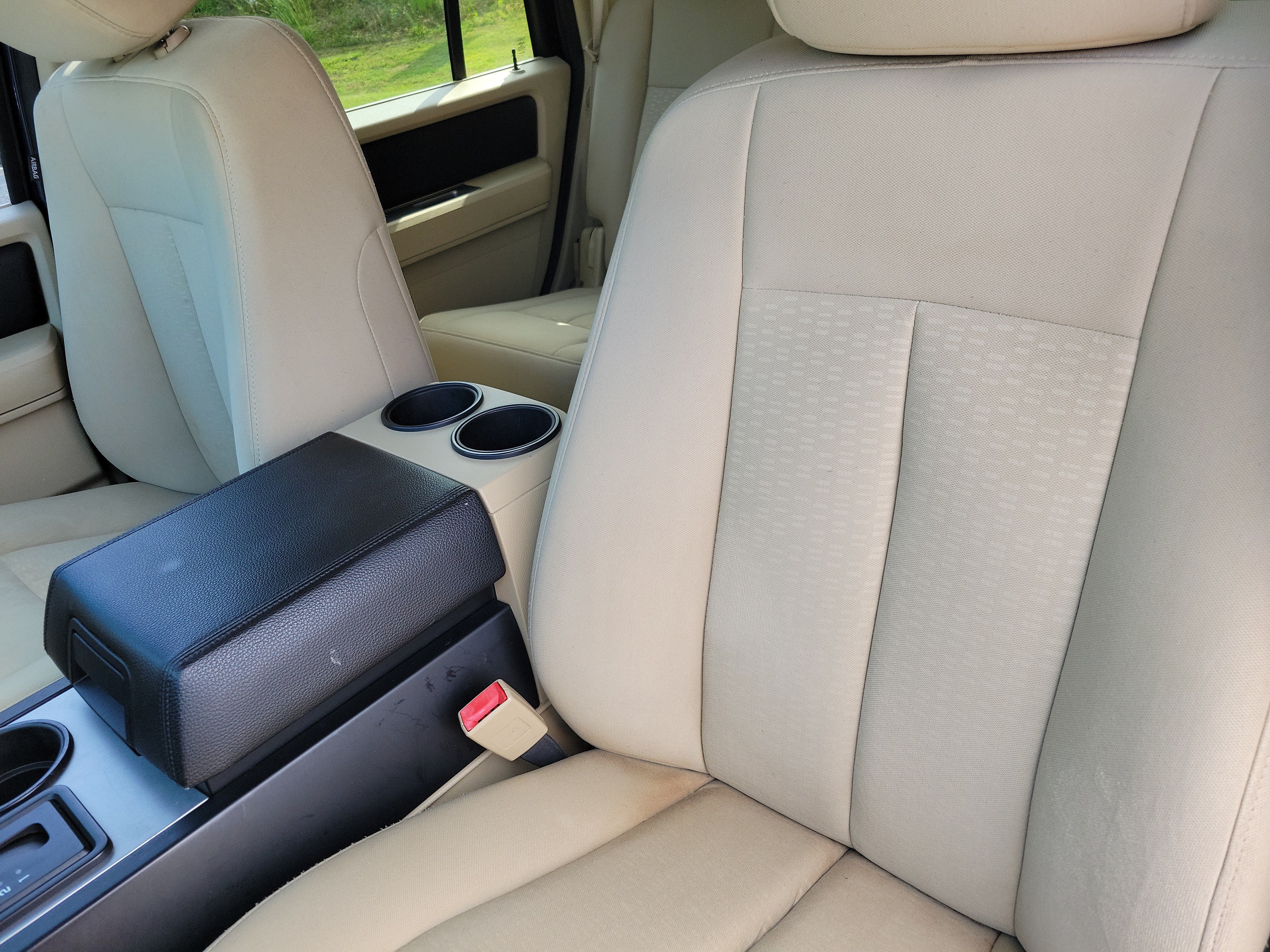 Used 2016 Ford Expedition XL AWD/4WD image 6