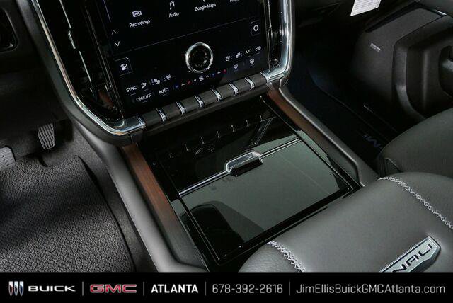 New 2026 GMC Yukon XL Denali w/ Denali Reserve Package AWD/4WD image 19