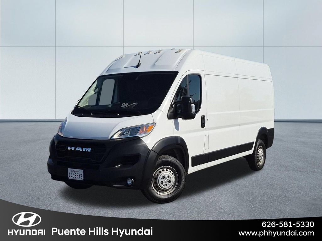 Used 2025 RAM ProMaster 2500 w/ Convenience Group FWD image 1