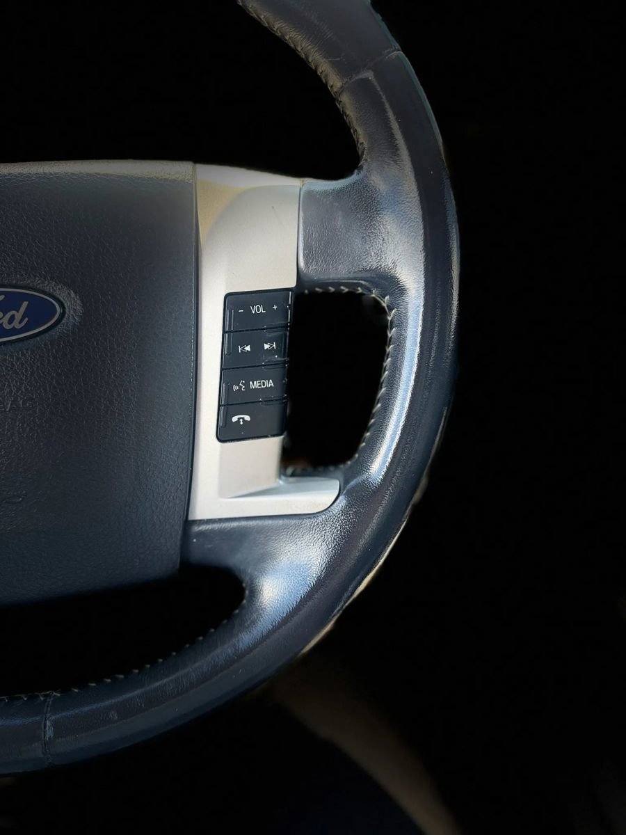 Used 2011 Ford Flex Limited FWD image 43